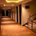 Ahlin Suites